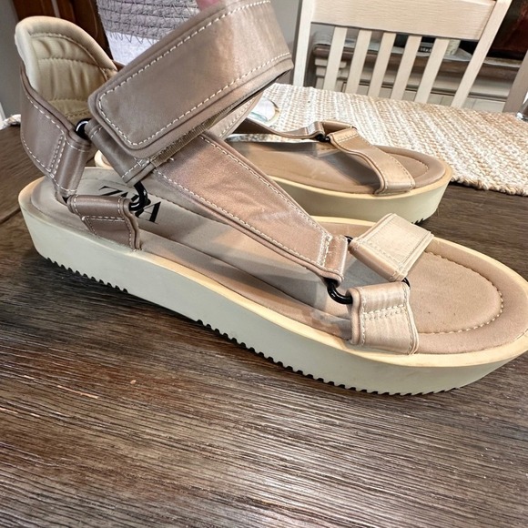 Zara Platform Platform Sandals Strappy Satin Effect Beige Shoes Size EU 37/ US 7 - Picture 4 of 14